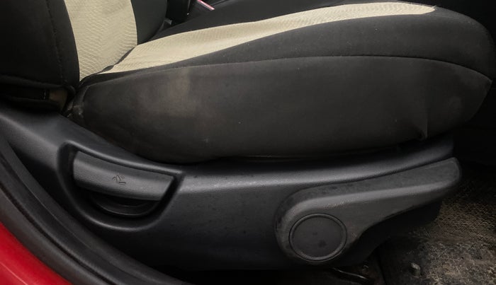 2015 Hyundai Xcent S 1.2, Petrol, Manual, 59,922 km, Driver Side Adjustment Panel