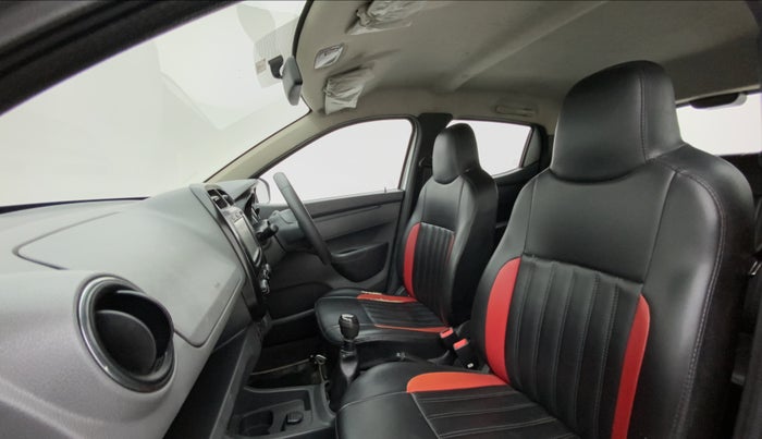 2016 Renault Kwid RXT 1.0, Petrol, Manual, 73,576 km, Right Side Front Door Cabin