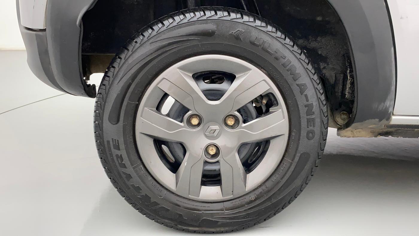 2016 Renault Kwid RXT 1.0, Petrol, Manual, 73,576 km, Right Rear Wheel
