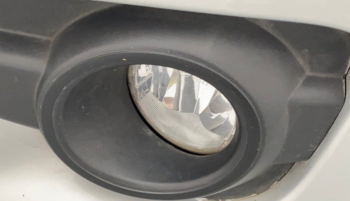 2016 Renault Kwid RXT 1.0, Petrol, Manual, 73,576 km, Left fog light - Not working