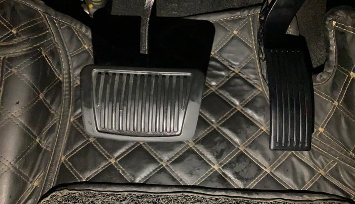 2021 Hyundai VENUE SX PLUS 1.0 TURBO DCT, Petrol, Automatic, 43,454 km, Pedals