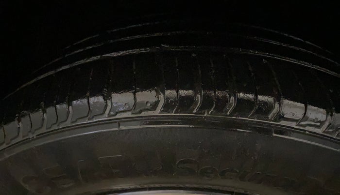 2021 Hyundai VENUE SX PLUS 1.0 TURBO DCT, Petrol, Automatic, 43,454 km, Left Front Tyre Tread