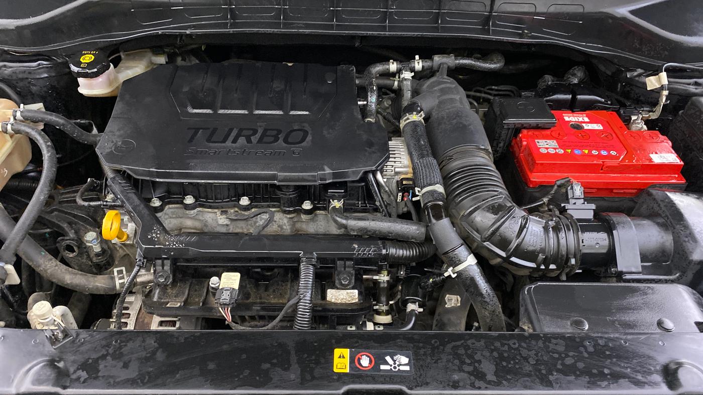 2023 KIA CARENS  PRESTIGE PLUS 1.5 TURBO PETROL DCT 7 STR, Petrol, Automatic, 76,316 km, Engine View