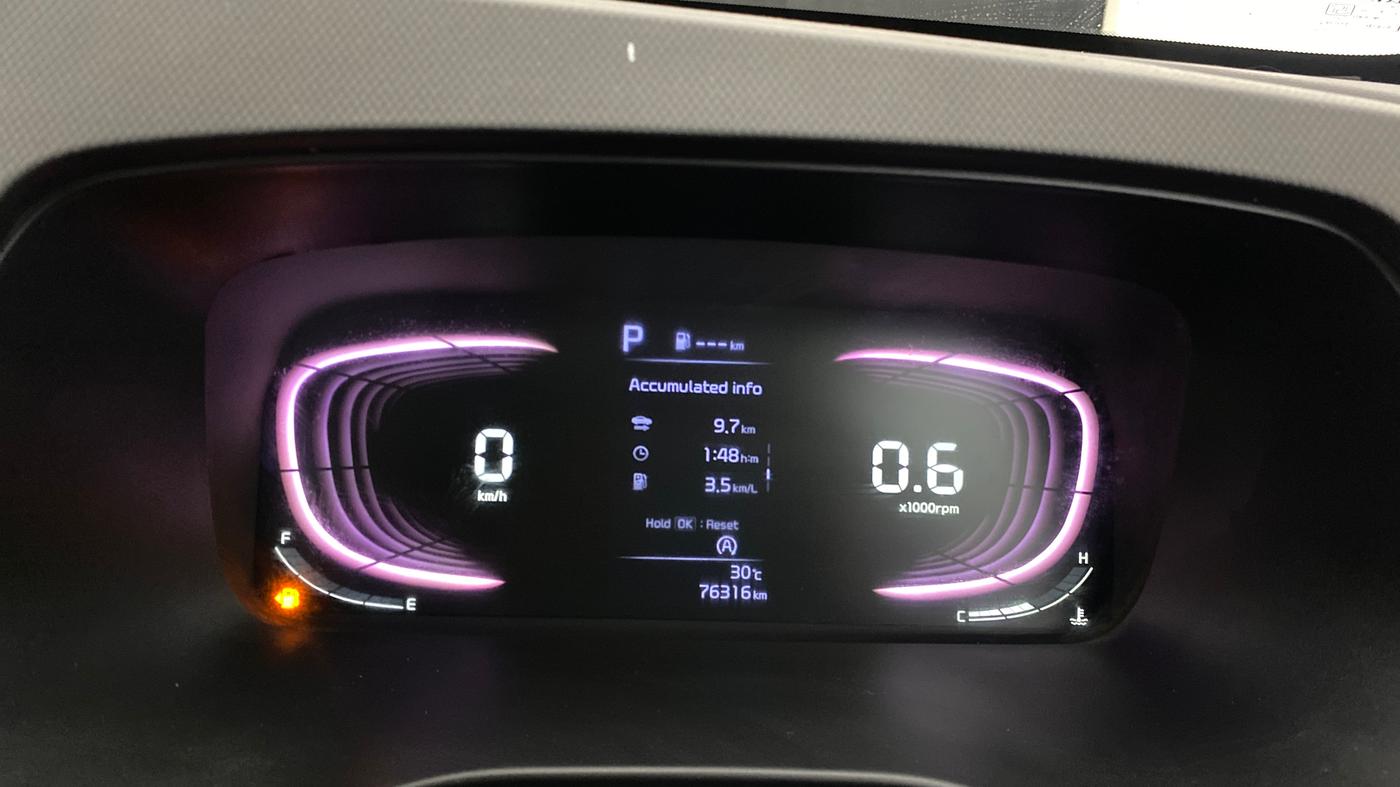 2023 KIA CARENS  PRESTIGE PLUS 1.5 TURBO PETROL DCT 7 STR, Petrol, Automatic, 76,316 km, Odometer Image
