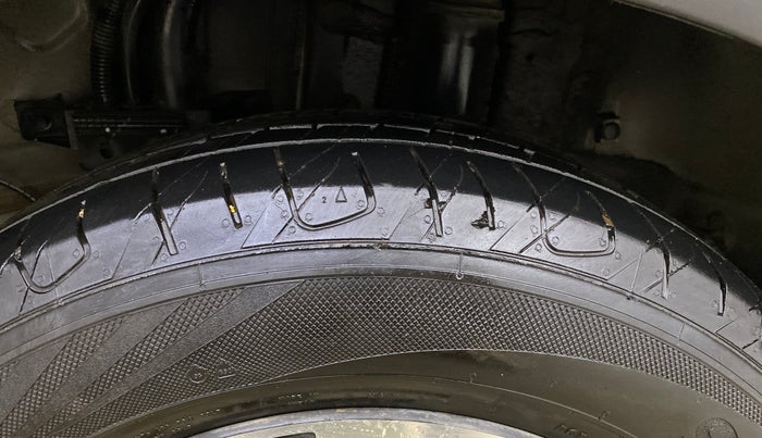 2023 KIA CARENS  PRESTIGE PLUS 1.5 TURBO PETROL DCT 7 STR, Petrol, Automatic, 76,316 km, Left Rear Tyre Tread