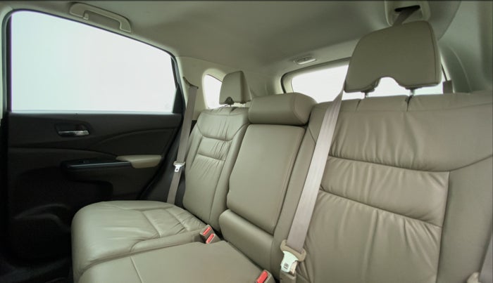 2016 Honda CRV 2.4 AWD AT, Petrol, Automatic, 1,03,602 km, Right Side Rear Door Cabin