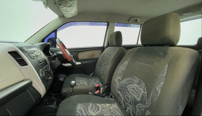 2013 Maruti Wagon R 1.0 VXI, Petrol, Manual, 92,195 km, Right Side Front Door Cabin