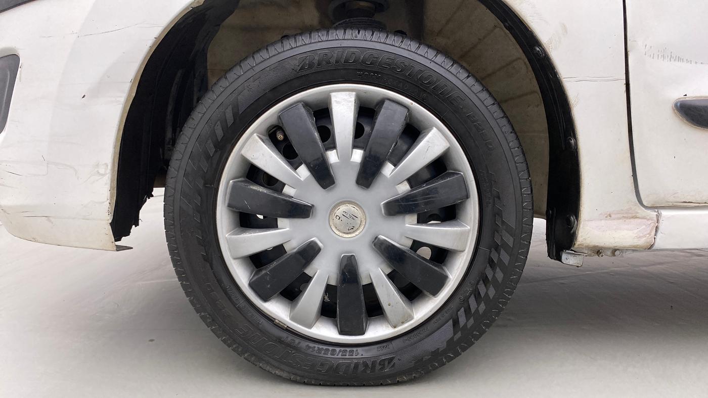 2013 Maruti Wagon R 1.0 VXI, Petrol, Manual, 92,195 km, Left Front Wheel