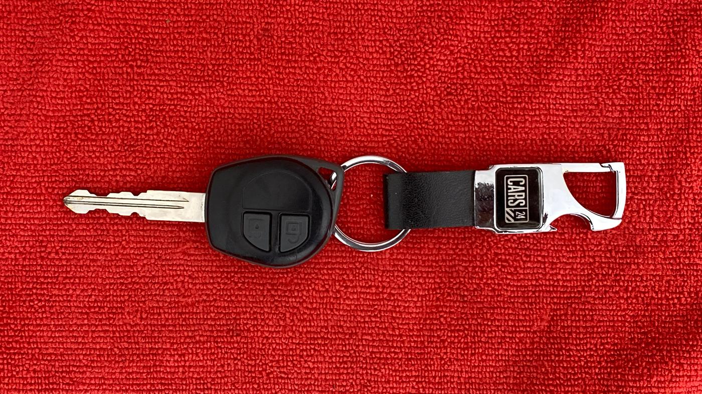 2013 Maruti Wagon R 1.0 VXI, Petrol, Manual, 92,195 km, Key Close Up