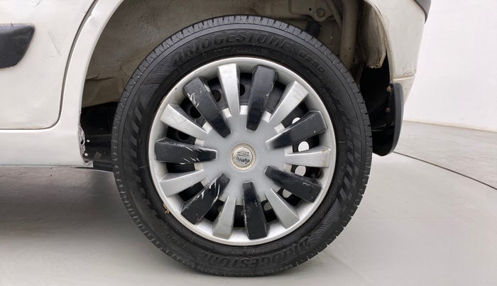 2013 Maruti Wagon R 1.0 VXI, Petrol, Manual, 92,195 km, Left Rear Wheel