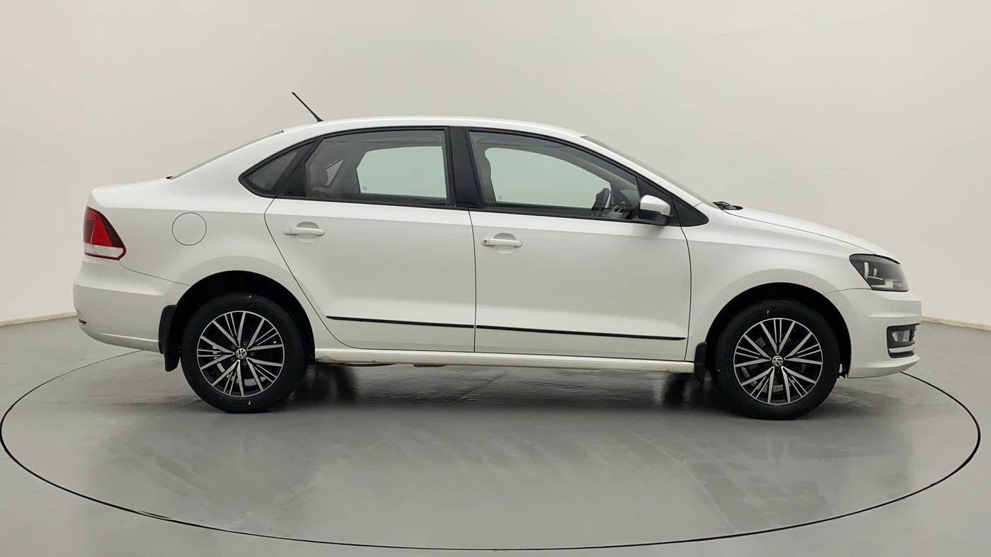 2019 Volkswagen Vento HIGHLINE DIESEL, Diesel, Manual, 52,858 km, Right Side View