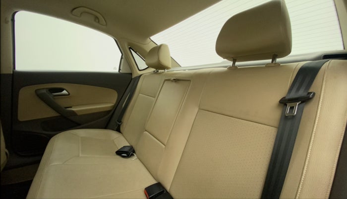 2019 Volkswagen Vento HIGHLINE DIESEL, Diesel, Manual, 52,858 km, Right Side Rear Door Cabin
