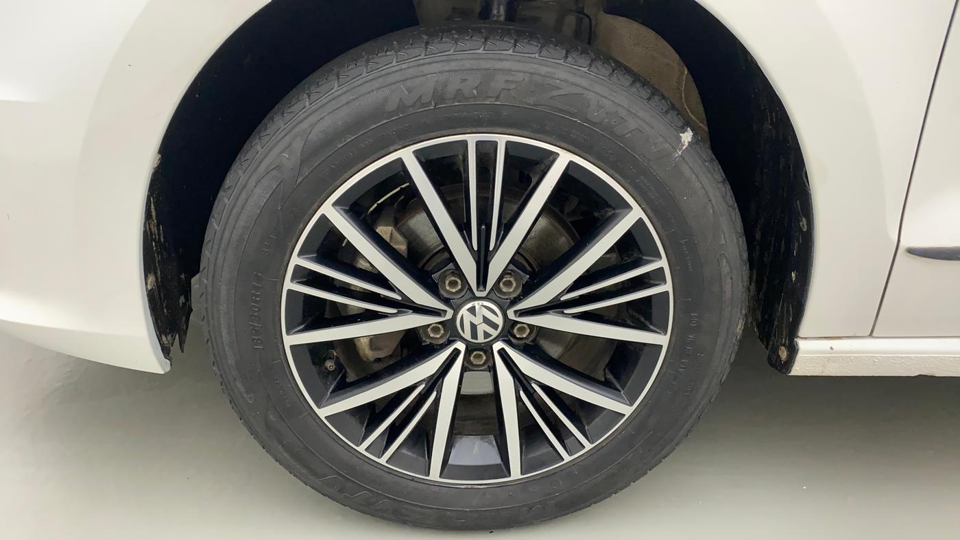 2019 Volkswagen Vento HIGHLINE DIESEL, Diesel, Manual, 52,858 km, Left Front Wheel