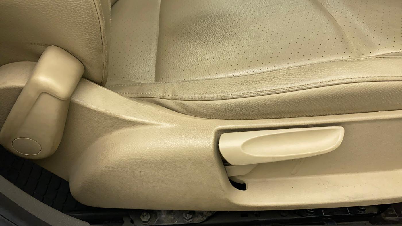 2019 Volkswagen Vento HIGHLINE DIESEL, Diesel, Manual, 52,858 km, Driver Side Adjustment Panel