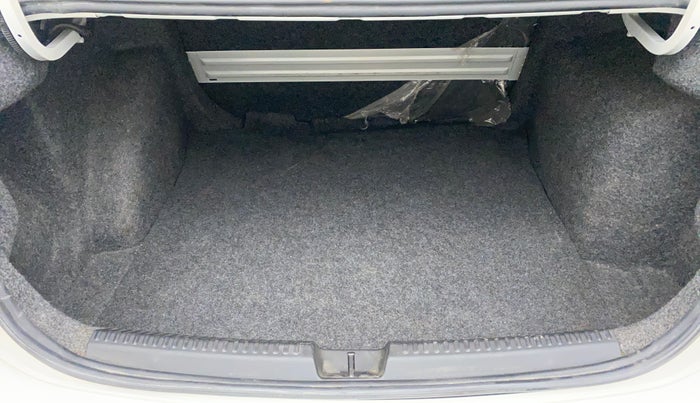 2019 Volkswagen Vento HIGHLINE DIESEL, Diesel, Manual, 52,858 km, Boot Inside