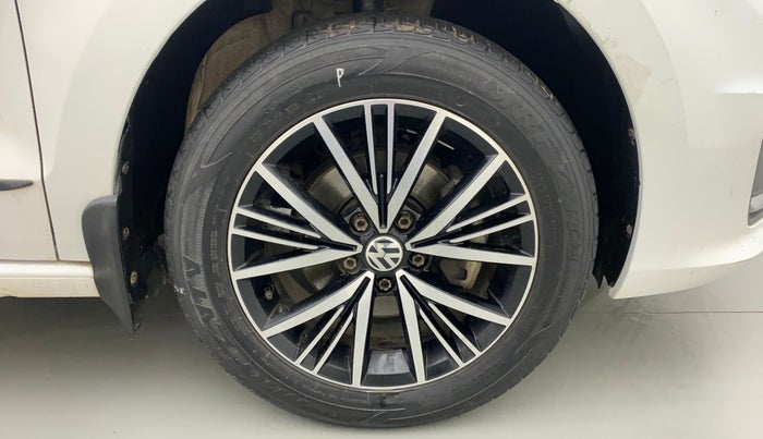 2019 Volkswagen Vento HIGHLINE DIESEL, Diesel, Manual, 52,858 km, Right Front Wheel