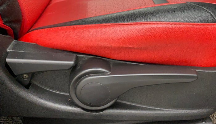 2018 Tata NEXON XZA PLUS PETROL DUAL TONE, Petrol, Automatic, 1,08,812 km, Driver Side Adjustment Panel