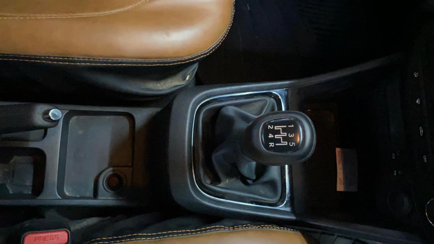2022 Tata PUNCH ADVENTURE MT, Petrol, Manual, 8,068 km, Gear Lever