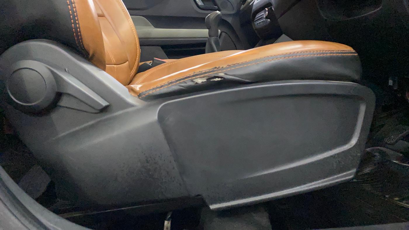 2022 Tata PUNCH ADVENTURE MT, Petrol, Manual, 8,068 km, Driver Side Adjustment Panel