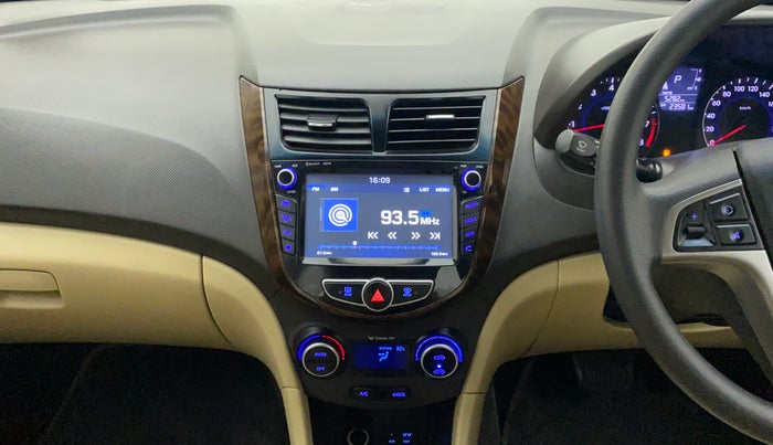 2017 Hyundai Verna 1.6 VTVT SX AT, Petrol, Automatic, 23,581 km, Air Conditioner