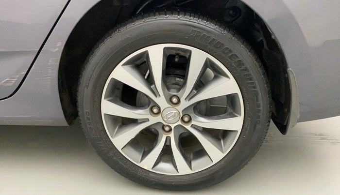 2017 Hyundai Verna 1.6 VTVT SX AT, Petrol, Automatic, 23,581 km, Left Rear Wheel