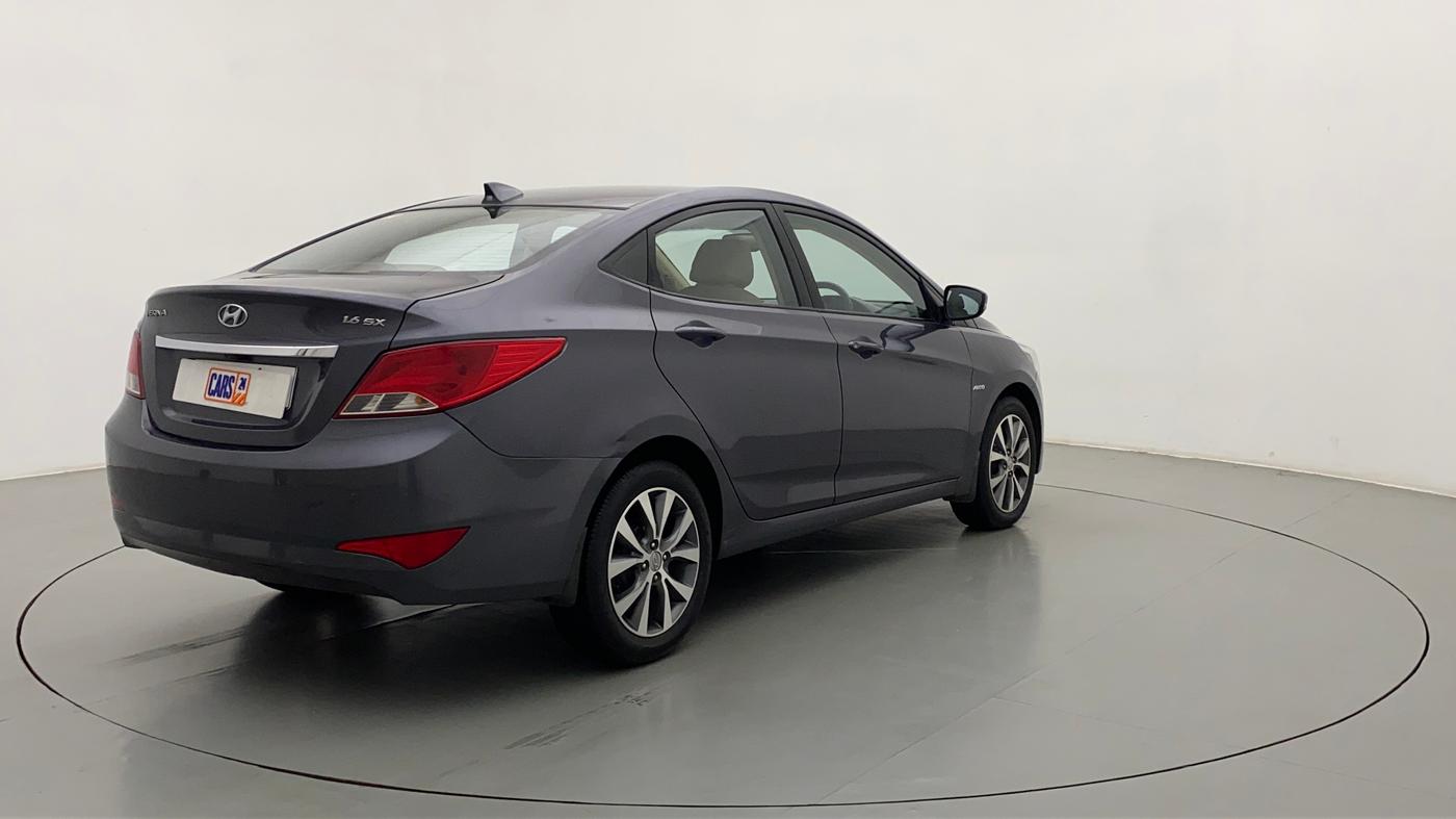 2017 Hyundai Verna 1.6 VTVT SX AT, Petrol, Automatic, 23,581 km, Right Back Diagonal