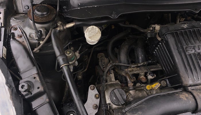 2013 Maruti Swift VXI, Petrol, Manual, 50,595 km, Engine View - Right