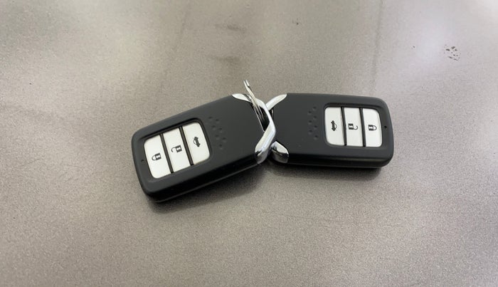 2015 Honda City 1.5L I-VTEC VX CVT, Petrol, Automatic, 77,971 km, Key Close Up