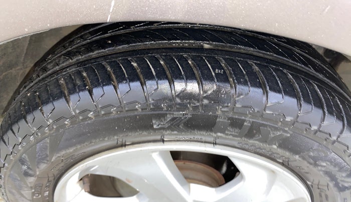 2015 Honda City 1.5L I-VTEC VX CVT, Petrol, Automatic, 77,971 km, Right Front Tyre Tread