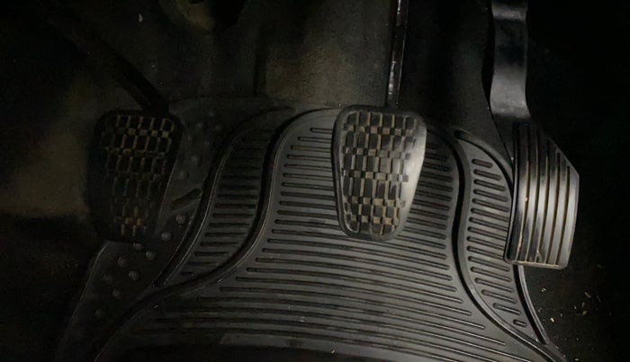 2018 Tata NEXON XZ PLUS DIESEL, Diesel, Manual, 93,457 km, Pedals