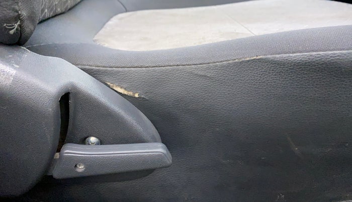 2016 Maruti Alto 800 VXI, Petrol, Manual, 24,069 km, Driver Side Adjustment Panel