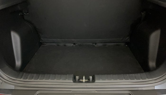 2021 KIA SONET HTK 1.2, Petrol, Manual, 19,297 km, Boot Inside