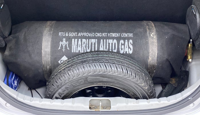 2017 Hyundai Eon ERA PLUS, CNG, Manual, 14,134 km, Boot Inside