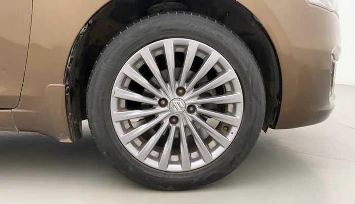 2017 Maruti Ciaz ALPHA  AT 1.4  PETROL, CNG, Automatic, 83,022 km, Right Front Wheel