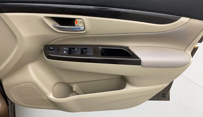 2017 Maruti Ciaz ALPHA  AT 1.4  PETROL, CNG, Automatic, 83,022 km, Driver Side Door Panels Control