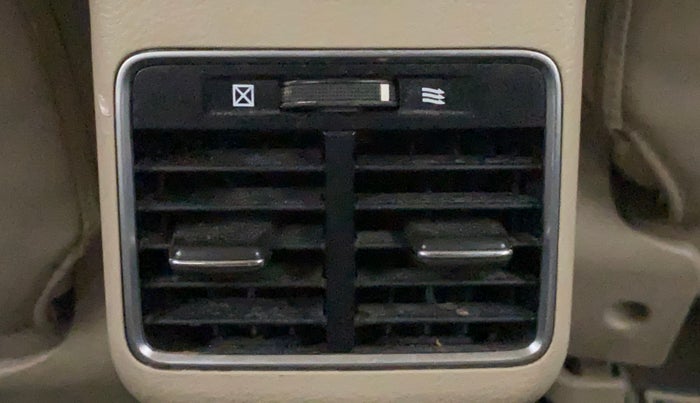 2017 Maruti Ciaz ALPHA  AT 1.4  PETROL, CNG, Automatic, 83,022 km, Rear AC Vents