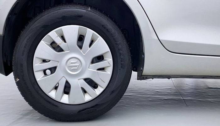 2014 Maruti Swift VXI D, Petrol, Manual, 63,114 km, Right Rear Wheel