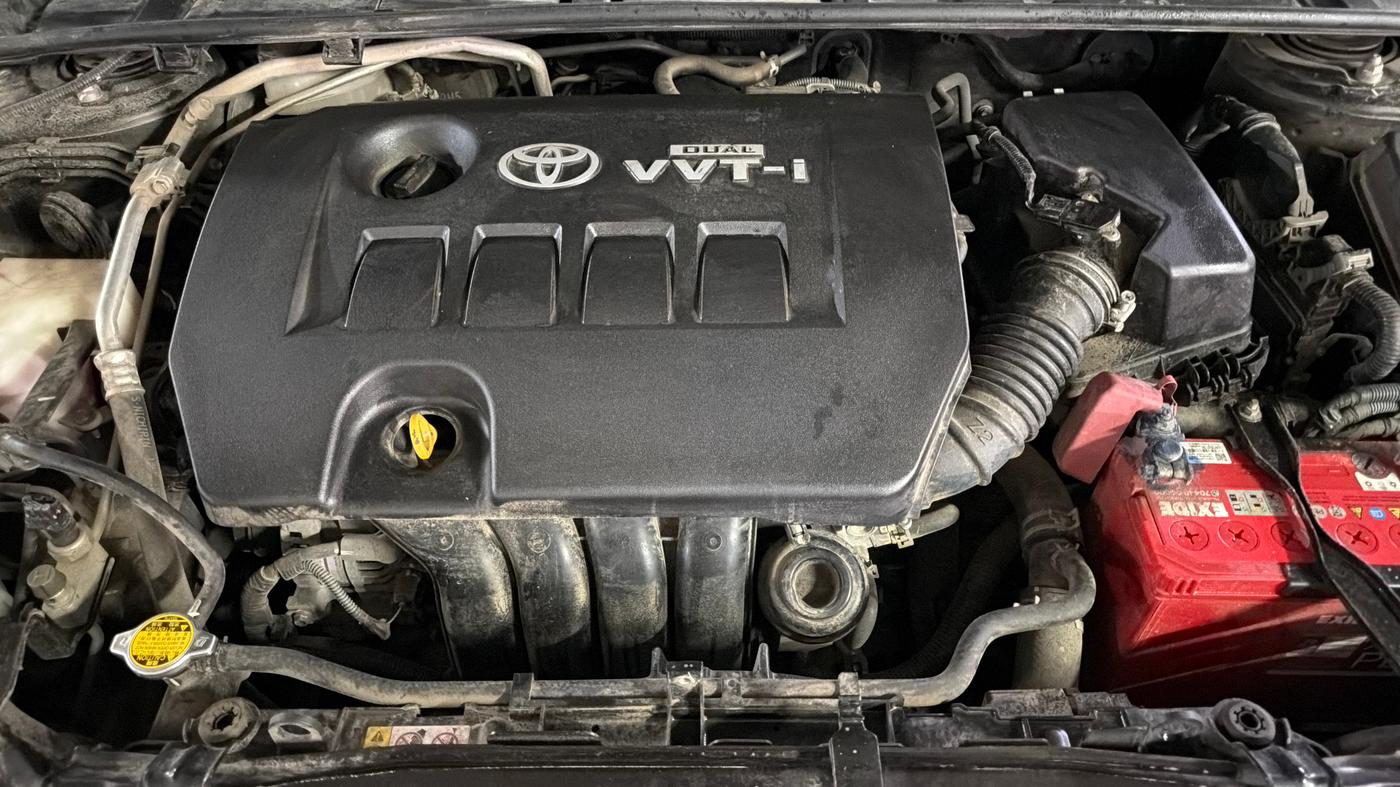 2017 Toyota Corolla Altis G CVT PETROL, Petrol, Automatic, 20,958 km, Engine View