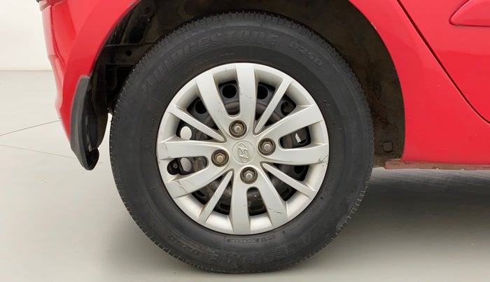 2013 Hyundai i10 SPORTZ 1.2 AT, Petrol, Automatic, 69,263 km, Right Rear Wheel