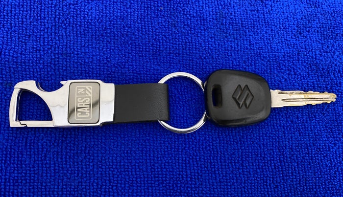 2015 Maruti Alto 800 LXI CNG, CNG, Manual, 72,059 km, Key Close Up