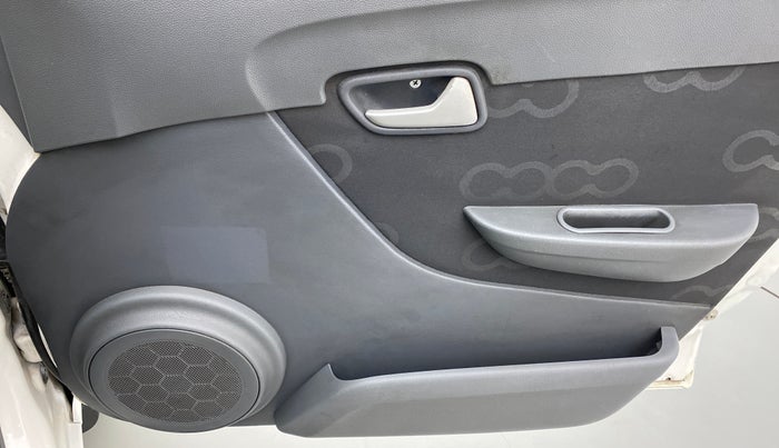 2015 Maruti Alto 800 LXI CNG, CNG, Manual, 72,059 km, Driver Side Door Panels Control