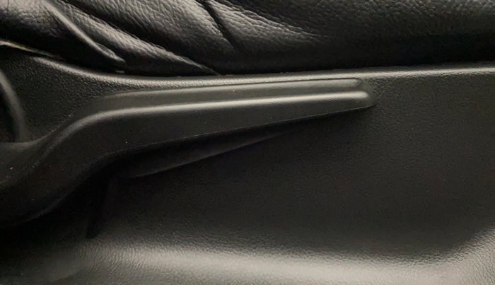 2020 Honda Amaze 1.2L I-VTEC S, Petrol, Manual, 1,12,727 km, Driver Side Adjustment Panel