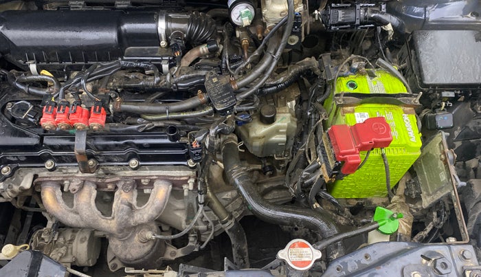 2019 Maruti Swift VXI AMT, CNG, Automatic, 1,12,117 km, Engine View - Left