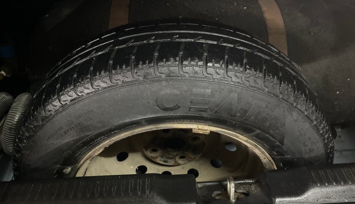 2019 Maruti Swift VXI AMT, CNG, Automatic, 1,12,117 km, Spare Tyre