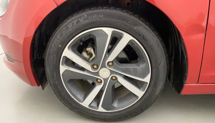 2021 Tata ALTROZ XZ DIESEL, Diesel, Manual, 41,442 km, Left Front Wheel