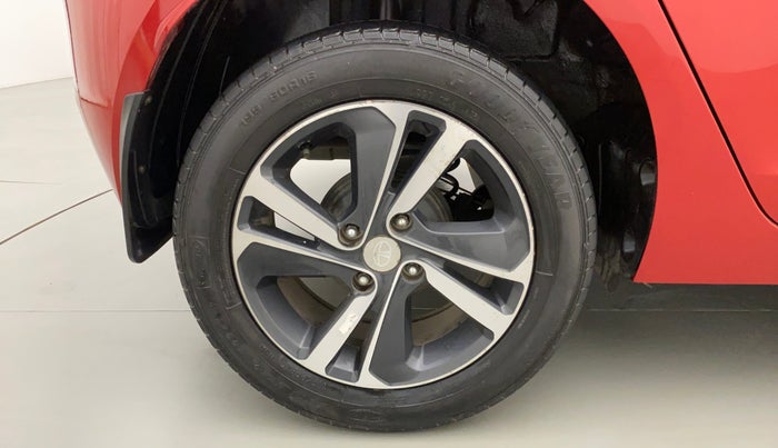 2021 Tata ALTROZ XZ DIESEL, Diesel, Manual, 41,442 km, Right Rear Wheel