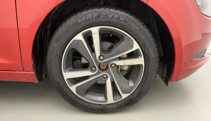 2021 Tata ALTROZ XZ DIESEL, Diesel, Manual, 41,442 km, Right Front Wheel
