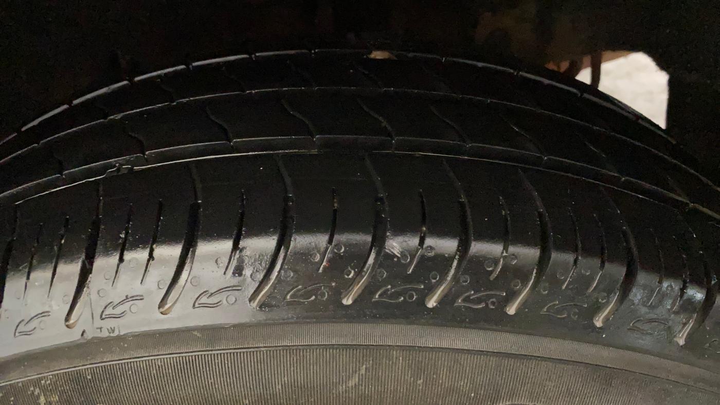 2018 Maruti Baleno DELTA PETROL 1.2, Petrol, Manual, 94,433 km, Left Rear Tyre Tread