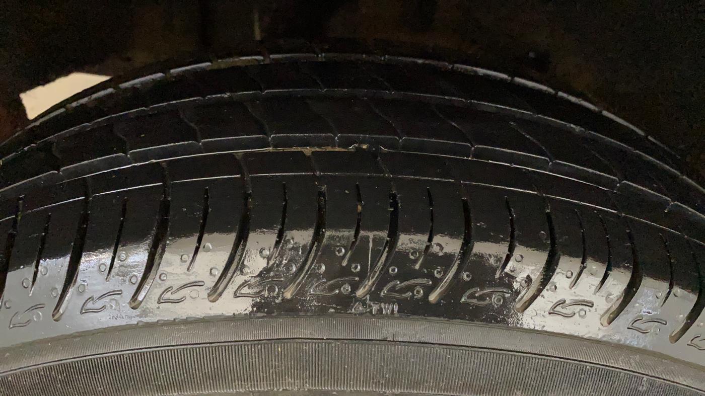 2018 Maruti Baleno DELTA PETROL 1.2, Petrol, Manual, 94,433 km, Right Rear Tyre Tread