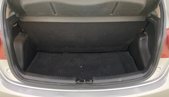 2013 Hyundai Grand i10 ASTA 1.2 KAPPA VTVT, Petrol, Manual, 69,695 km, Boot Inside